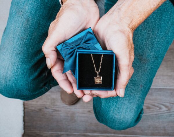 Classic Square Pendant - Image 4