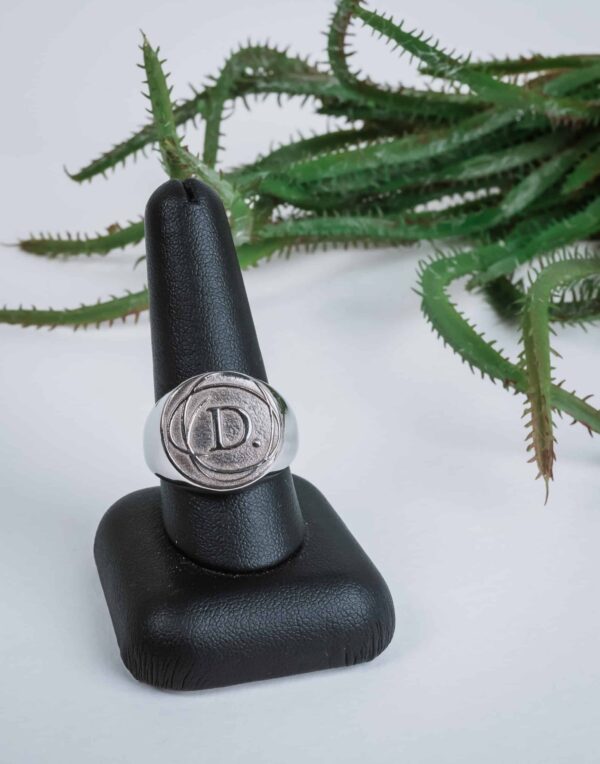 Circle Signet Ring